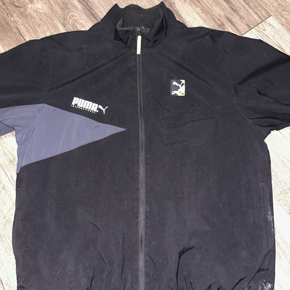 Puma Black and Gray Men's Windbreaker